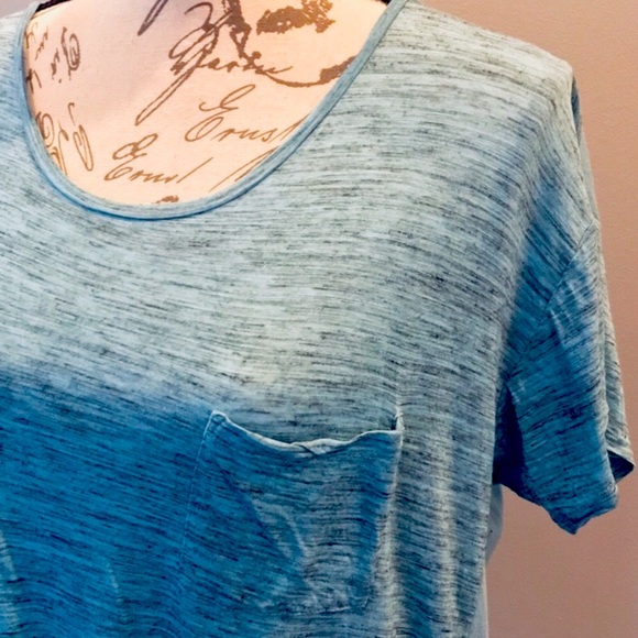 American Eagle 🦅 split butterfly back soft shirt - Picture 5 of 8